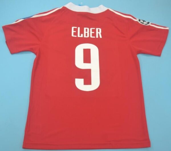 Bayern Munich retro soccer jersey CL 2001