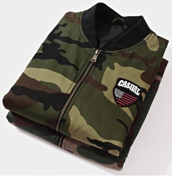 Casual camouflage bomber jacket