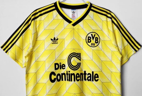 Borussia Dortmund retro soccer jersey 1988-1989