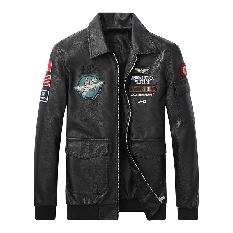 Iconic Aeronautica Militare leather jacket inspired by the original jackets worn by Air Force pilots. Decorated with tricolor arrow decorations