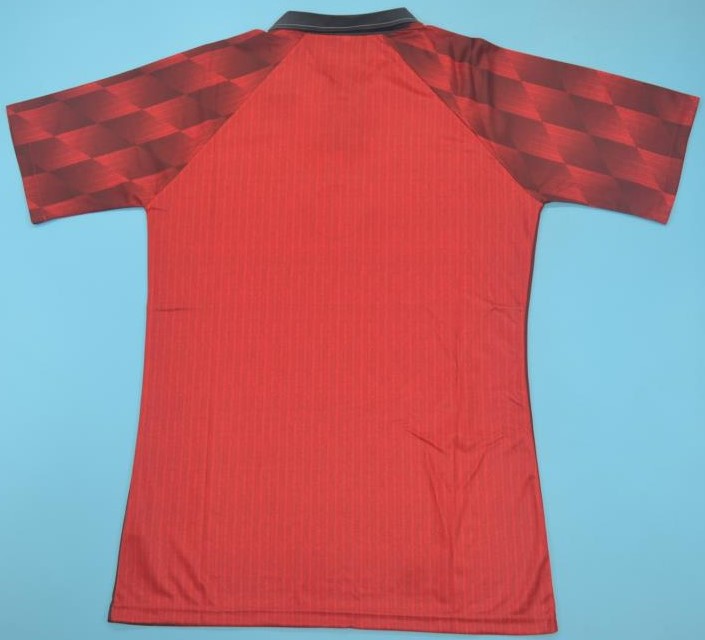 Manchester United retro soccer jersey 1996-1997