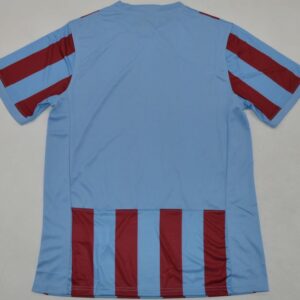 Vintage Trabzonspor 2010-11 Home Shirt - Image 3