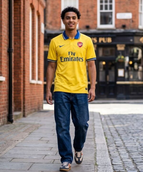 Arsenal Away Jersey 2013/14 retro kit