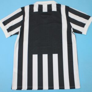 Juventus Turin Retro Jersey 1984-1985 - Image 3