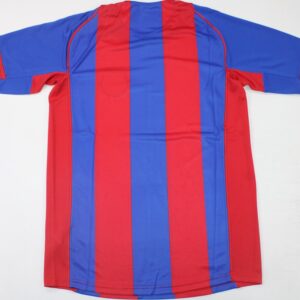 FC Barcelona 2004-2005 Retro Jersey - Image 3