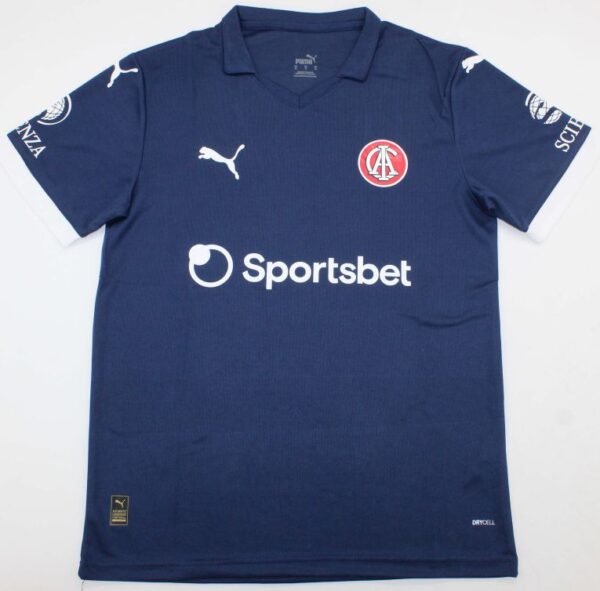 Independiente away jersey 2025