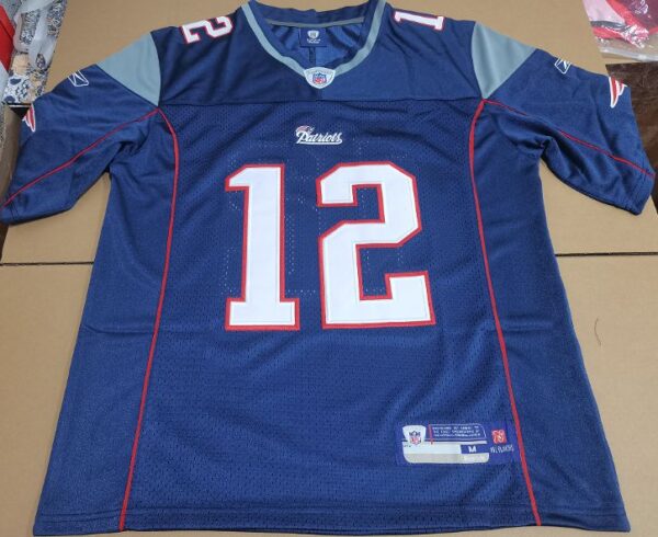 Tom Brady New England Patriots Vintage Jersey – Classic NFL Fan Gear