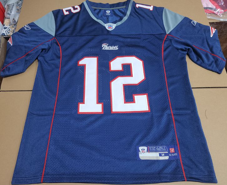 Tom Brady New England Patriots Vintage Jersey – Classic NFL Fan Gear