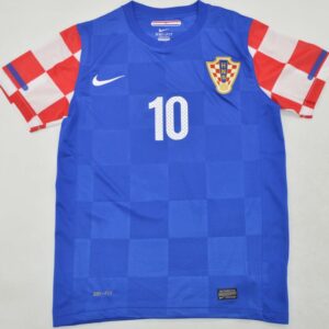 Croatia Modrić #10 Away Jersey 2010-2012 - Image 5